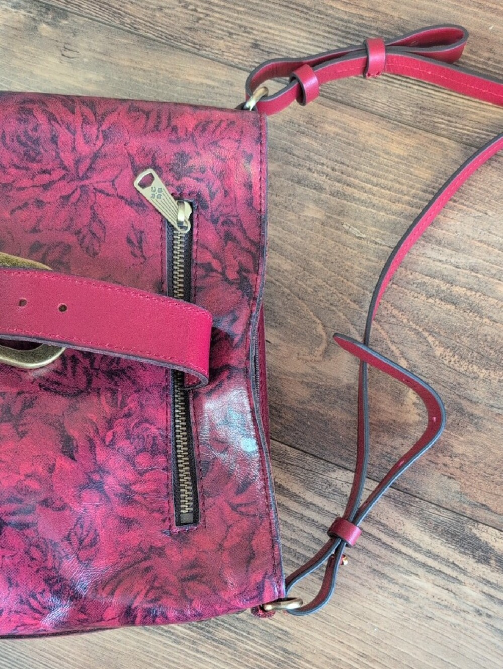 Patricia Nash Irving Leather Floral Etched Rose Crossbody M397 - Picture 14 of 16